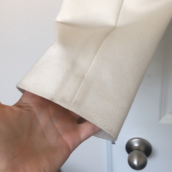 Crop Jacket - Picture 2 of 6